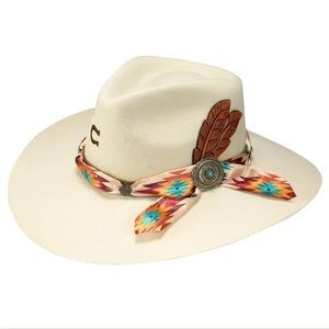 Charlie Horse Women’s Ivory Hat
